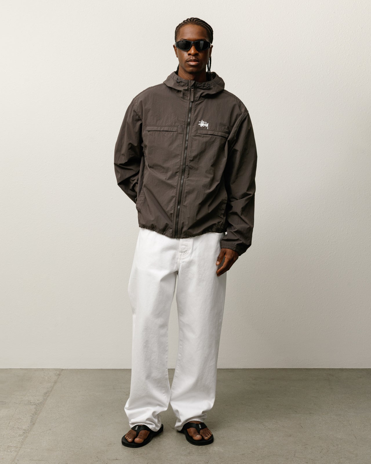 LIGHTWEIGHT HOODED JACKET